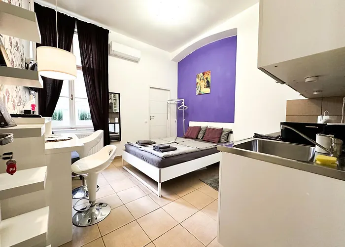 Appartement Cozy Ac- Purple Budapest